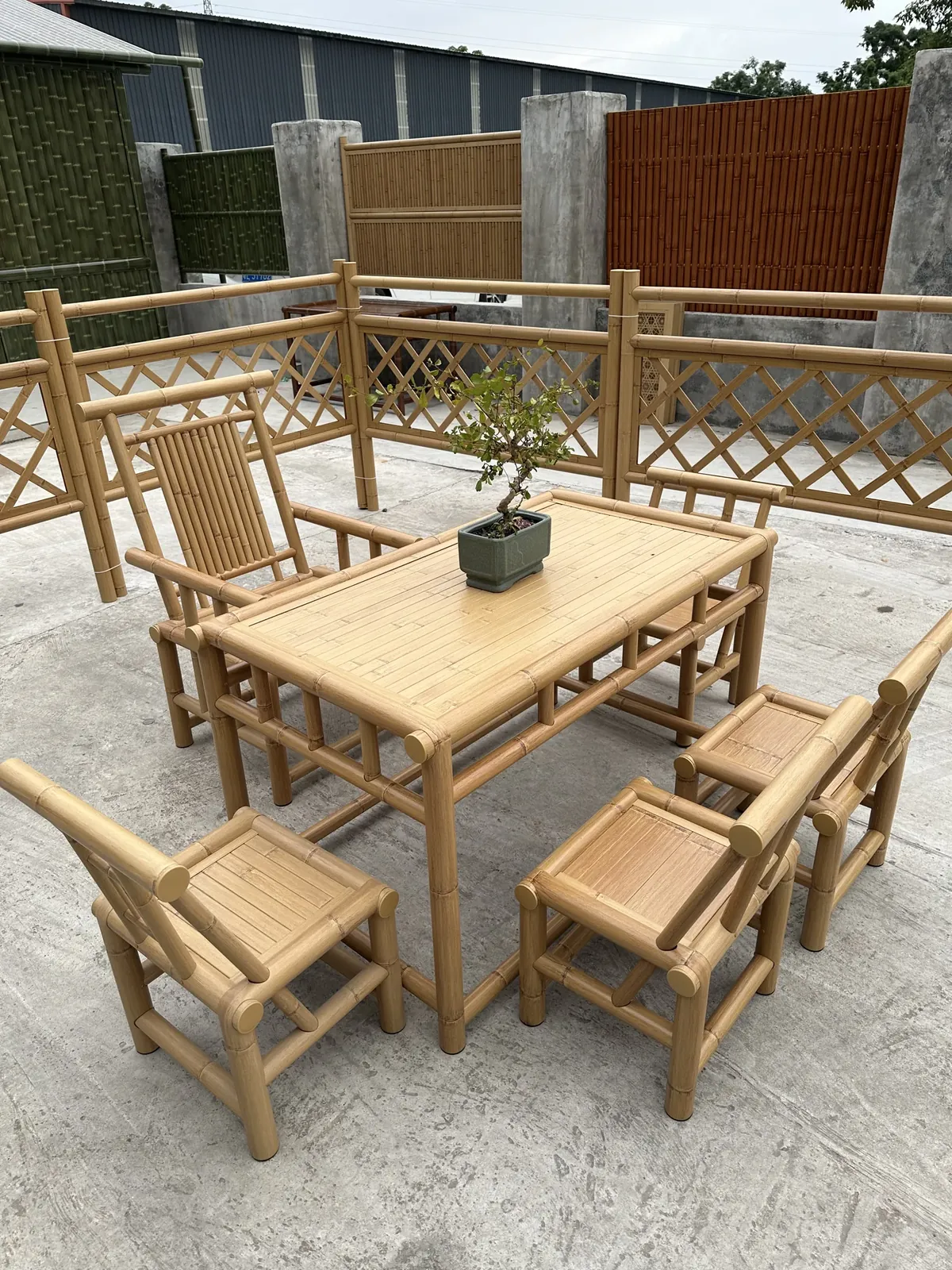Actual bamboo-look aluminum dining table and seating